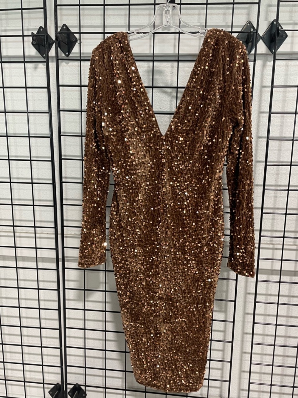 Sequined V-Neck Long Sleeve Cocktail Dress in Bronze - Picture 5 of 8